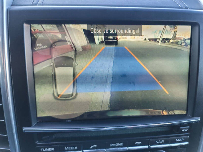 2015 Porsche Cayenne Turbo