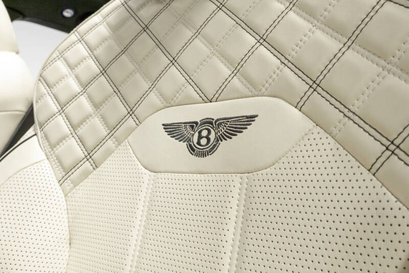 2021 Bentley Bentayga V8