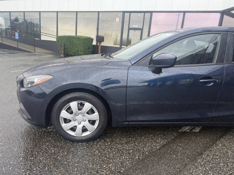 2016 Mazda MAZDA3 i Sport