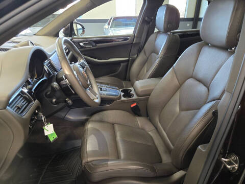 2017 Porsche Macan S