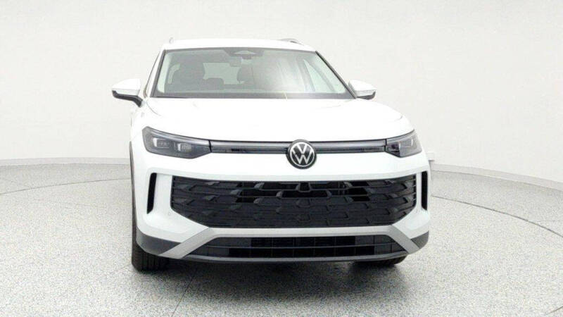 2025 Volkswagen Tiguan SE