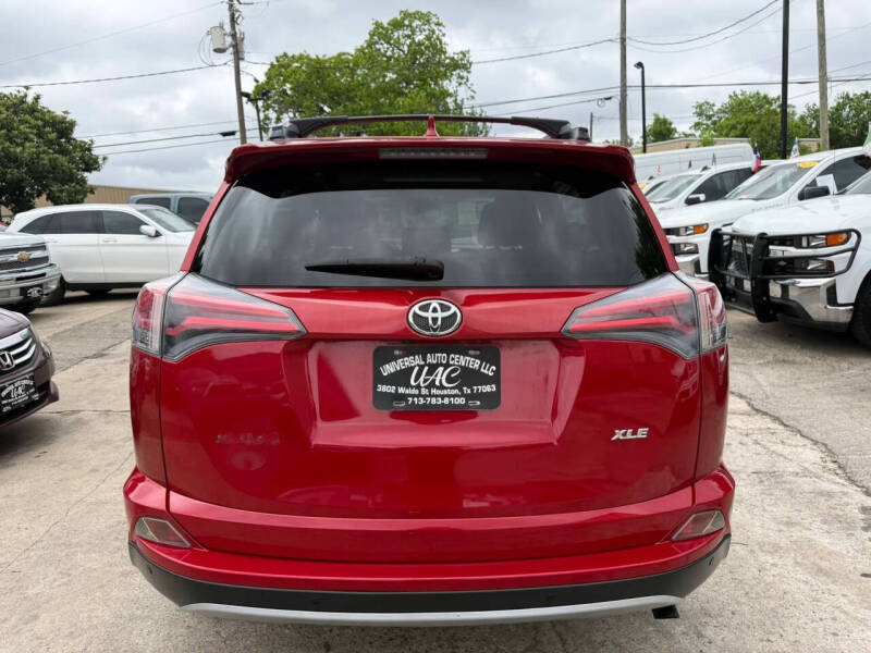 2017 Toyota RAV4 XLE