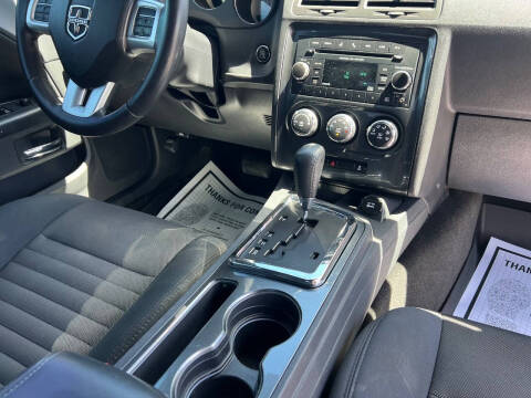 2013 Dodge Challenger SXT