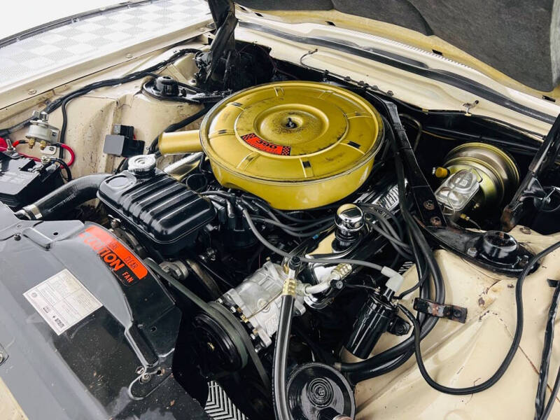 1965 Ford Thunderbird