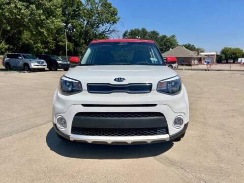 2018 Kia Soul +