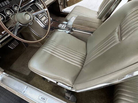 1964 Ford Thunderbird