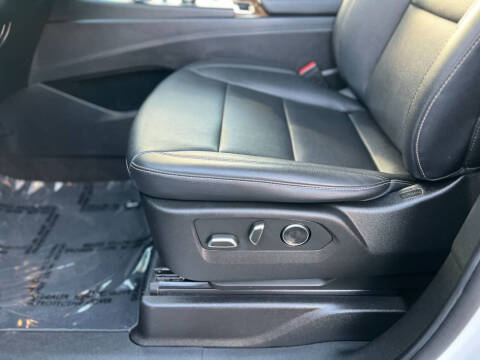 2022 Cadillac Escalade ESV Luxury