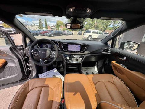 2022 Chrysler Pacifica Pinnacle