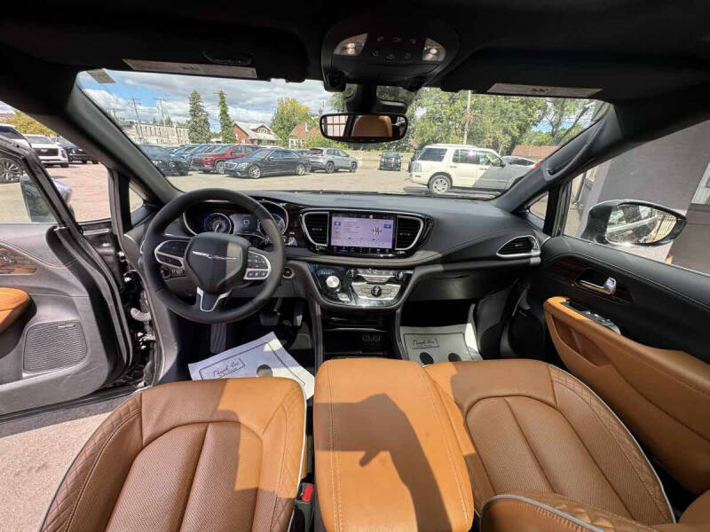 2022 Chrysler Pacifica Pinnacle