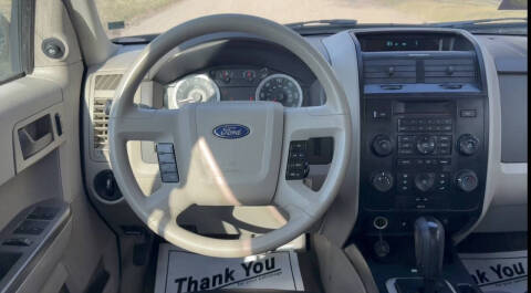 2010 Ford Escape XLS
