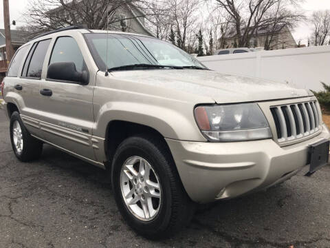 2004 Jeep Grand Cherokee for sale at New Jersey Auto Wholesale Outlet in Union Beach NJ