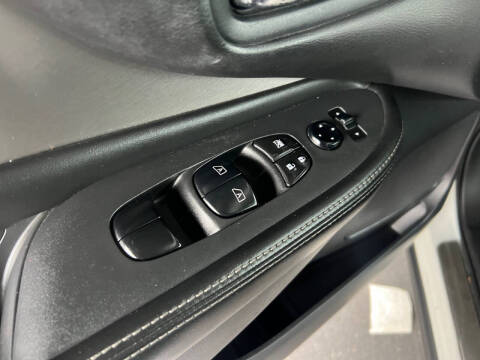 2022 Nissan Murano SV