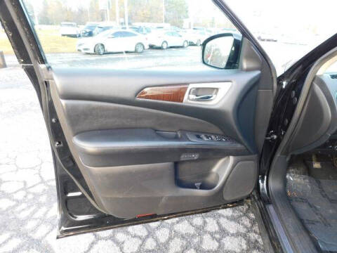 2014 Nissan Pathfinder SL