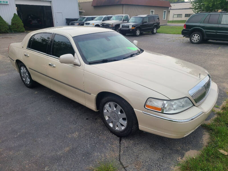 2003 Lincoln Town Car for sale at Van Kalker Motors in Grand Rapids MI