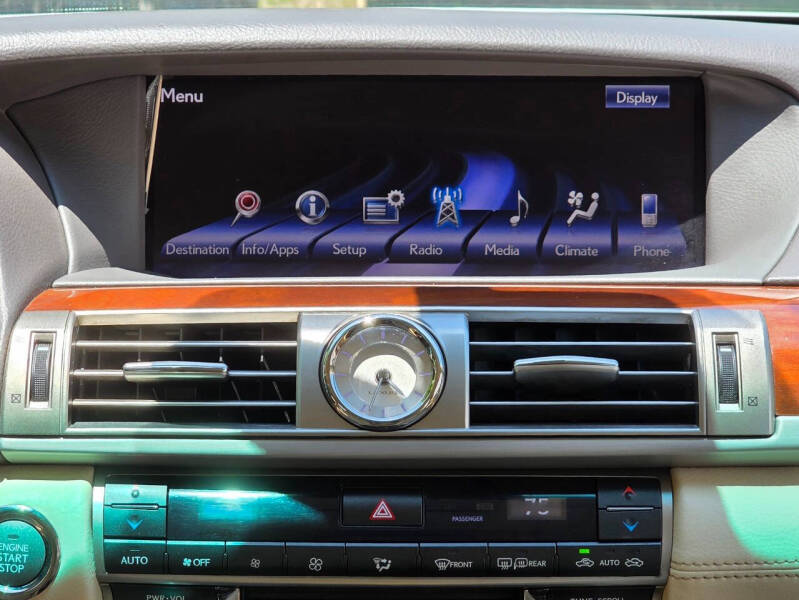 2014 Lexus LS 460
