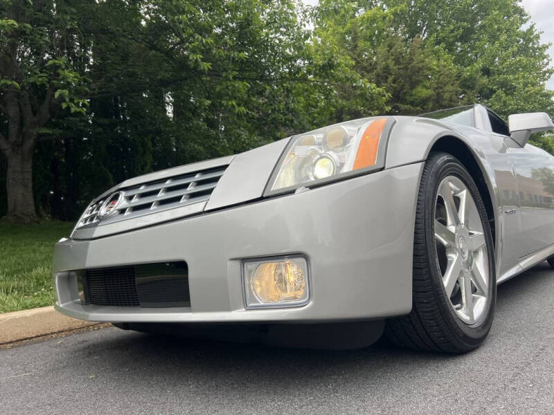 2004 Cadillac XLR