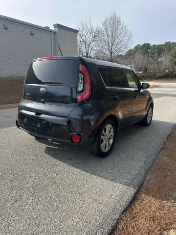 2016 Kia Soul +