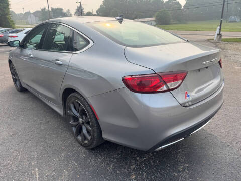 2015 Chrysler 200 C