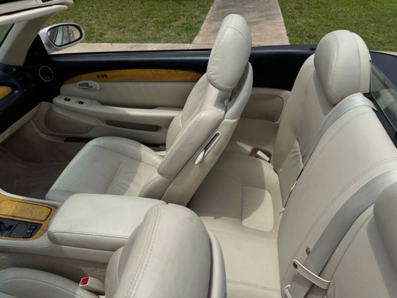 2005 Lexus SC 430