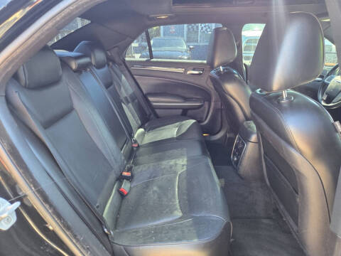 2012 Chrysler 300 C