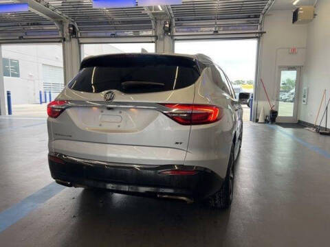 2020 Buick Enclave Essence