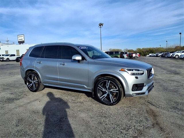 2019 Volvo XC90 T5 R-Design