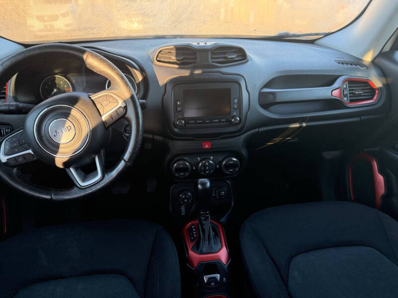 2016 Jeep Renegade Trailhawk