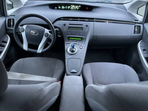 2011 Toyota Prius Two