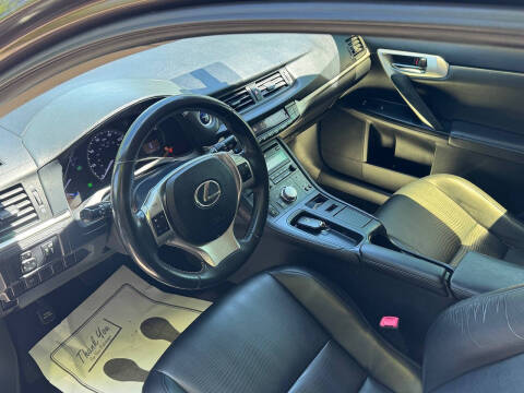 2013 Lexus CT 200h
