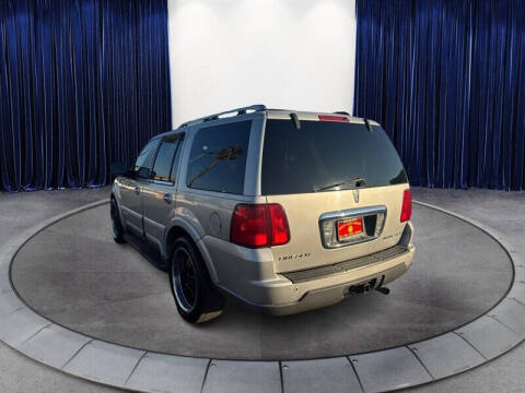 2004 Lincoln Navigator Luxury