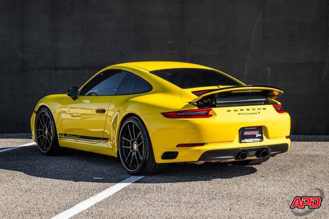 2018 Porsche 911 Carrera T