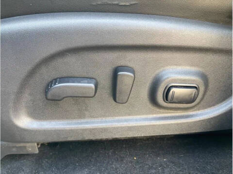 2013 Nissan Pathfinder Platinum