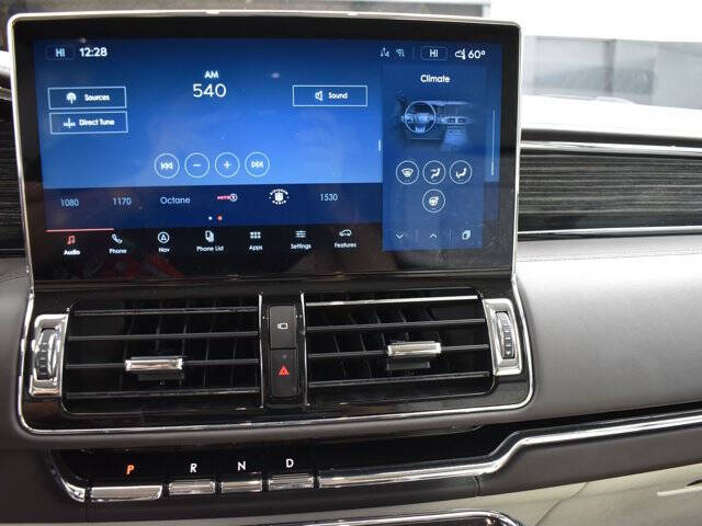 2023 Lincoln Navigator L Black Label