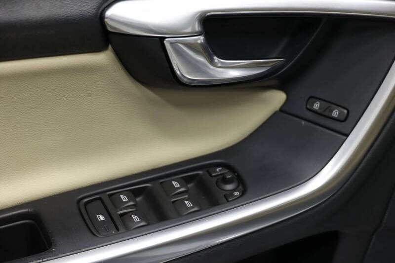 2018 Volvo S60 T5 Dynamic