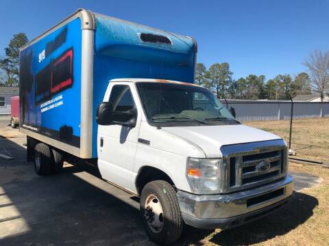 2013 Ford E-Series Chassis for sale at Auto Connection 210 LLC in Angier NC