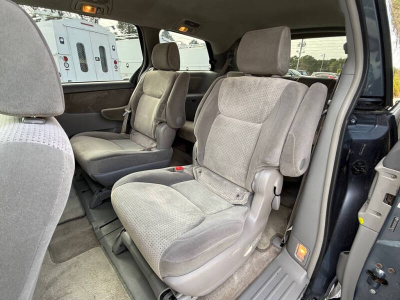 2008 Toyota Sienna