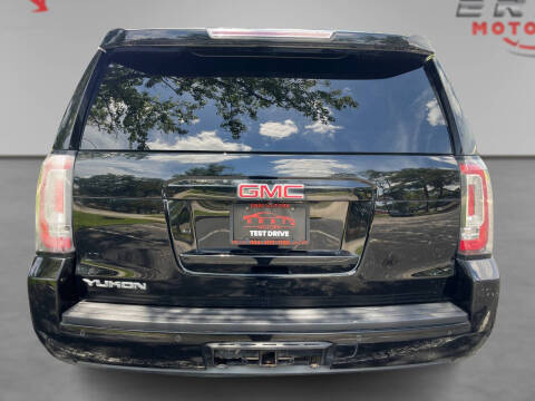 2015 GMC Yukon SLE