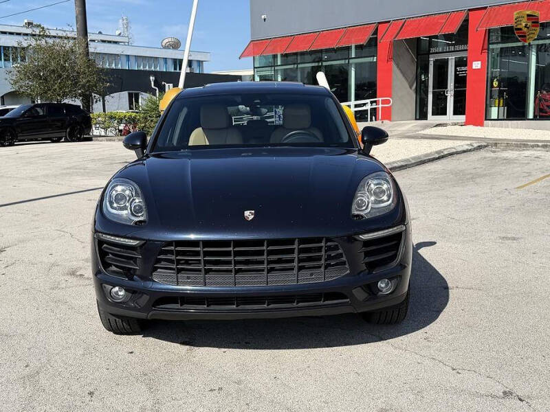 2017 Porsche Macan