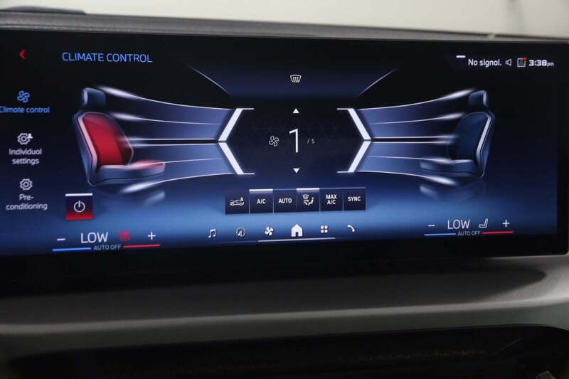 2025 BMW 2 Series M240i