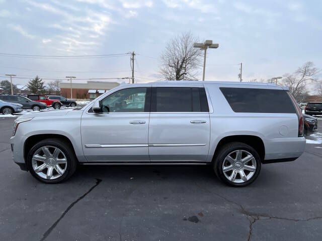 2020 Cadillac Escalade ESV Premium Luxury