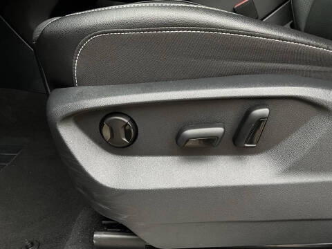 2025 Volkswagen Atlas SE 4Motion