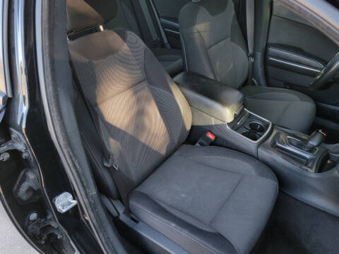 2017 Dodge Charger SE