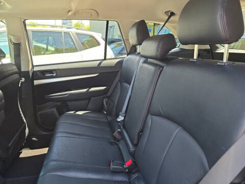 2011 Subaru Outback 2.5i Premium