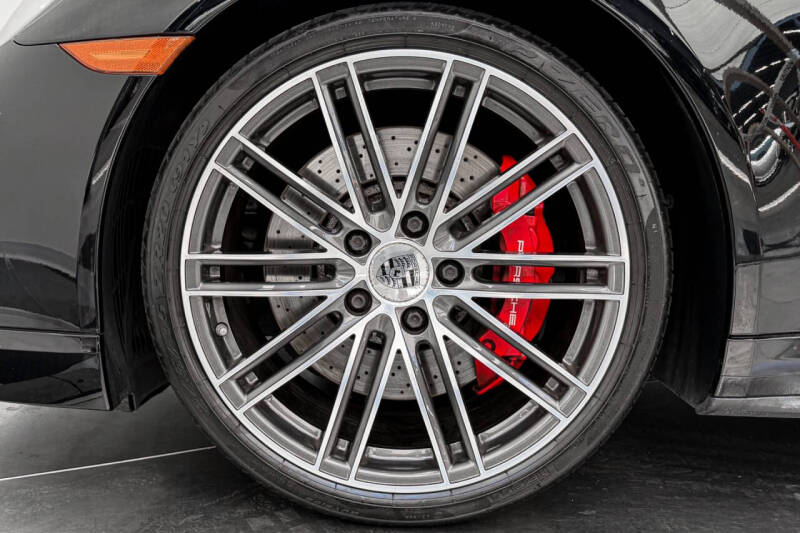 2017 Porsche 911 Turbo