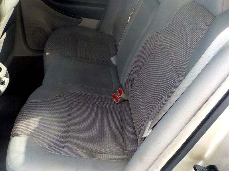 2011 Ford Taurus SEL