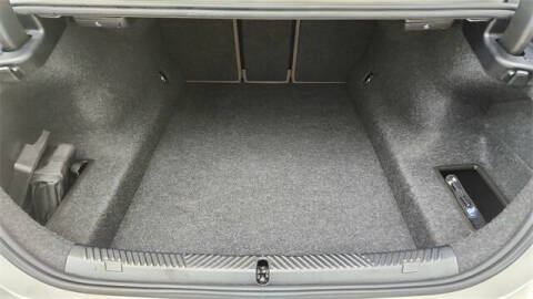 2025 BMW 5 Series 530i