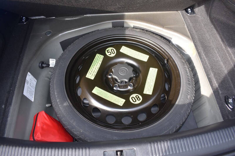 2014 Audi A4 2.0T quattro Premium