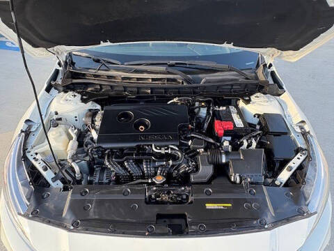 2020 Nissan Altima 2.5 SR