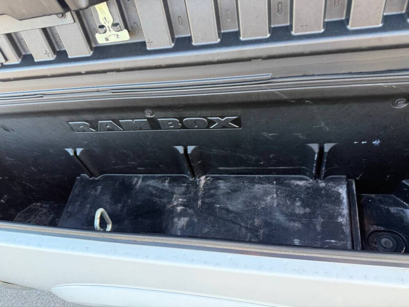 2017 RAM 1500 Laramie