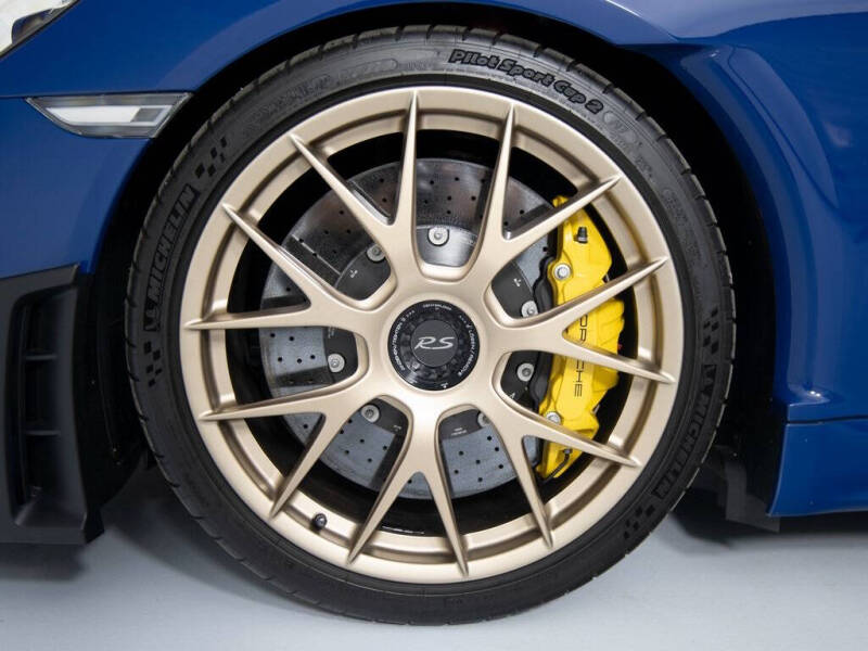 2023 Porsche 718 Cayman GT4 RS